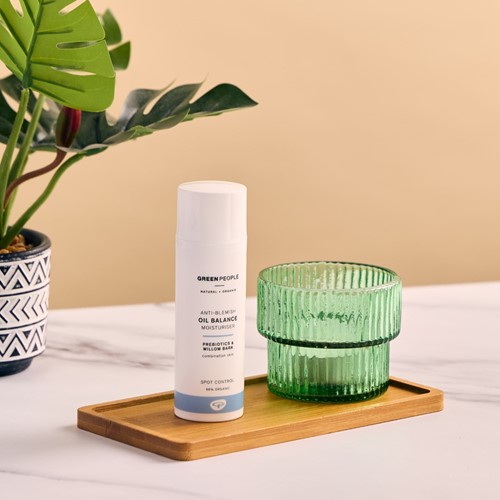 Green People Oil Balance Moisturiser-2