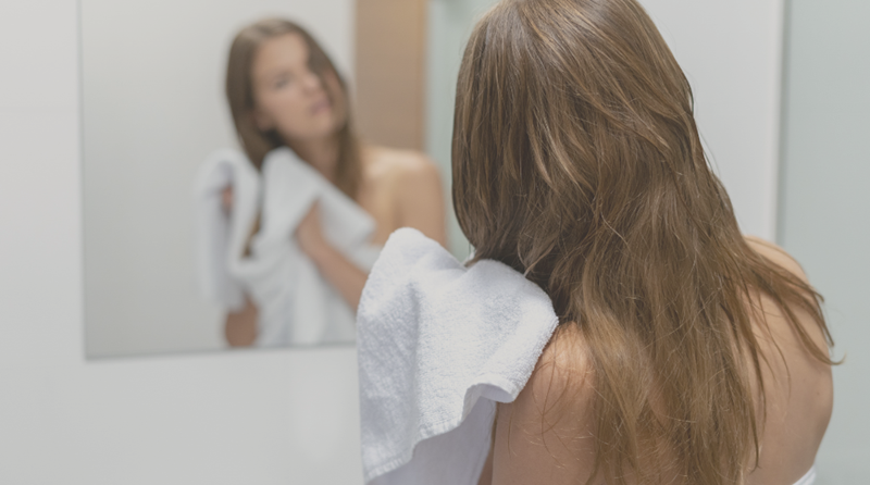 Bakuchiol vs. retinol: het zachte, natuurlijke alternatief voor de gevoelige huid
