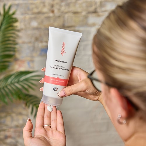 Green People Protein Boost Hand & Body Lotion 200ml-2