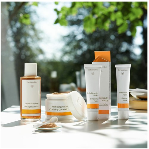 Dr. Hauschka Reinigend Masker-3