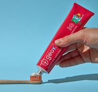 Georganics Fluoride Tandpasta Tube - Aardbei - Kinderen-2