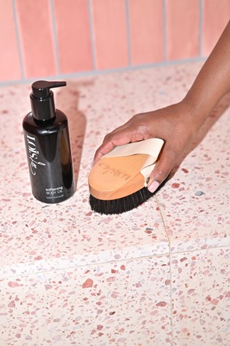 Loïs Lee Bodybrush-2