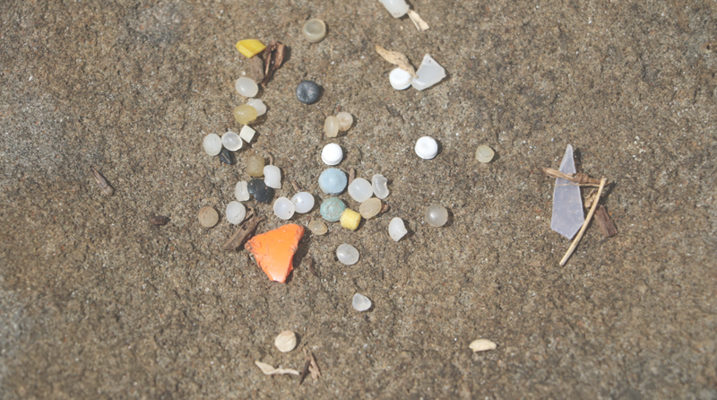 5 cosmetica merken zonder microplastics