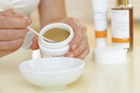 Dr. Hauschka Reinigend Masker-2